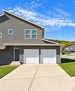 Half-Duplex Residential Property