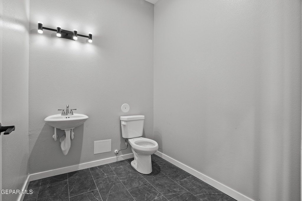 Picture 28