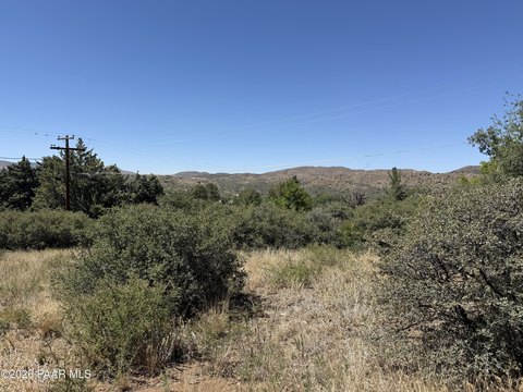 LAND - Mayer, AZ