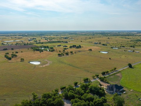 Ennis, TX 2-Acre Homesite