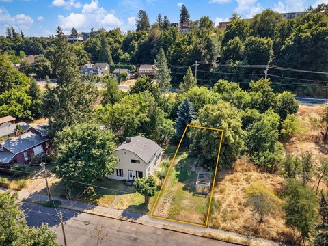 Land, Spokane, WA