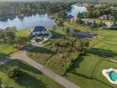 Waterfront Buildable Lot with Lake Access