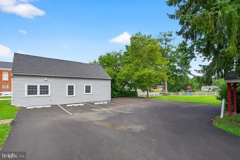 Remodeled Office Space For Lease