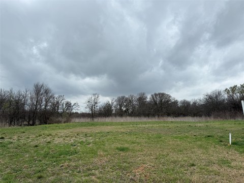 Waco, TX Improved Land