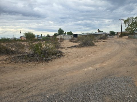 Corner Lot in Golden Shores