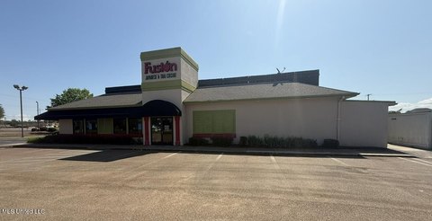 Turnkey Restaurant Opportunity in Flowood