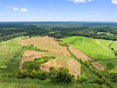 Hunting and Farm Land with Blind