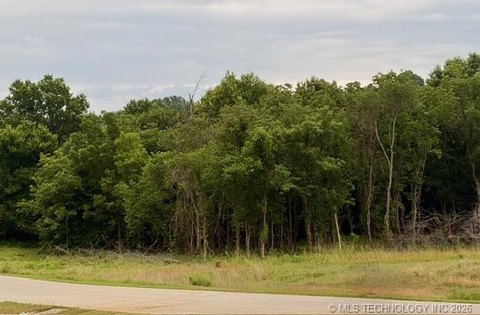 LAND - Coweta, OK