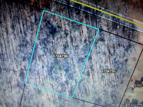 Unrestricted Residential Homesite Lot