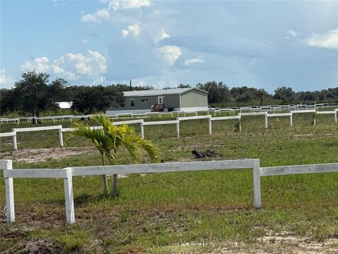 Land, OKEECHOBEE, FL