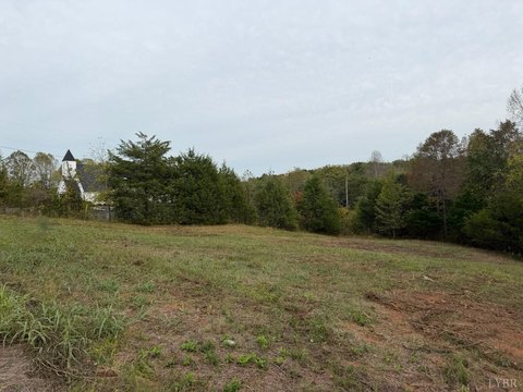 Land, Moneta, VA