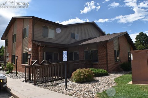 Furnished Offices with Utilities Included