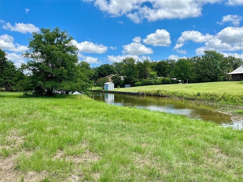 Lake Limestone Half Acre Lot