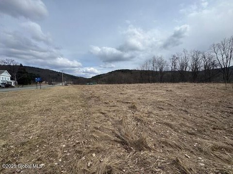 Prime Land in Hoosick Falls