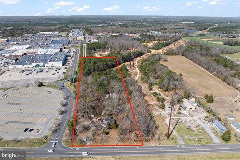 Prime Commercial Land Opportunity