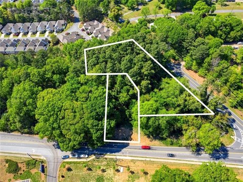 Multi-Frontage Development Land