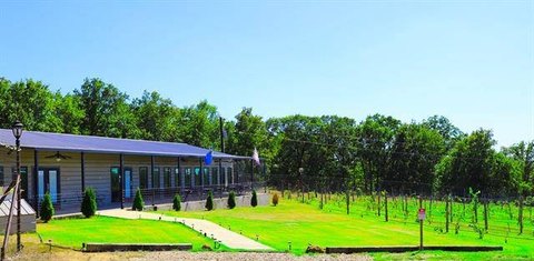 Bennington Winery, Venue & Vineyard