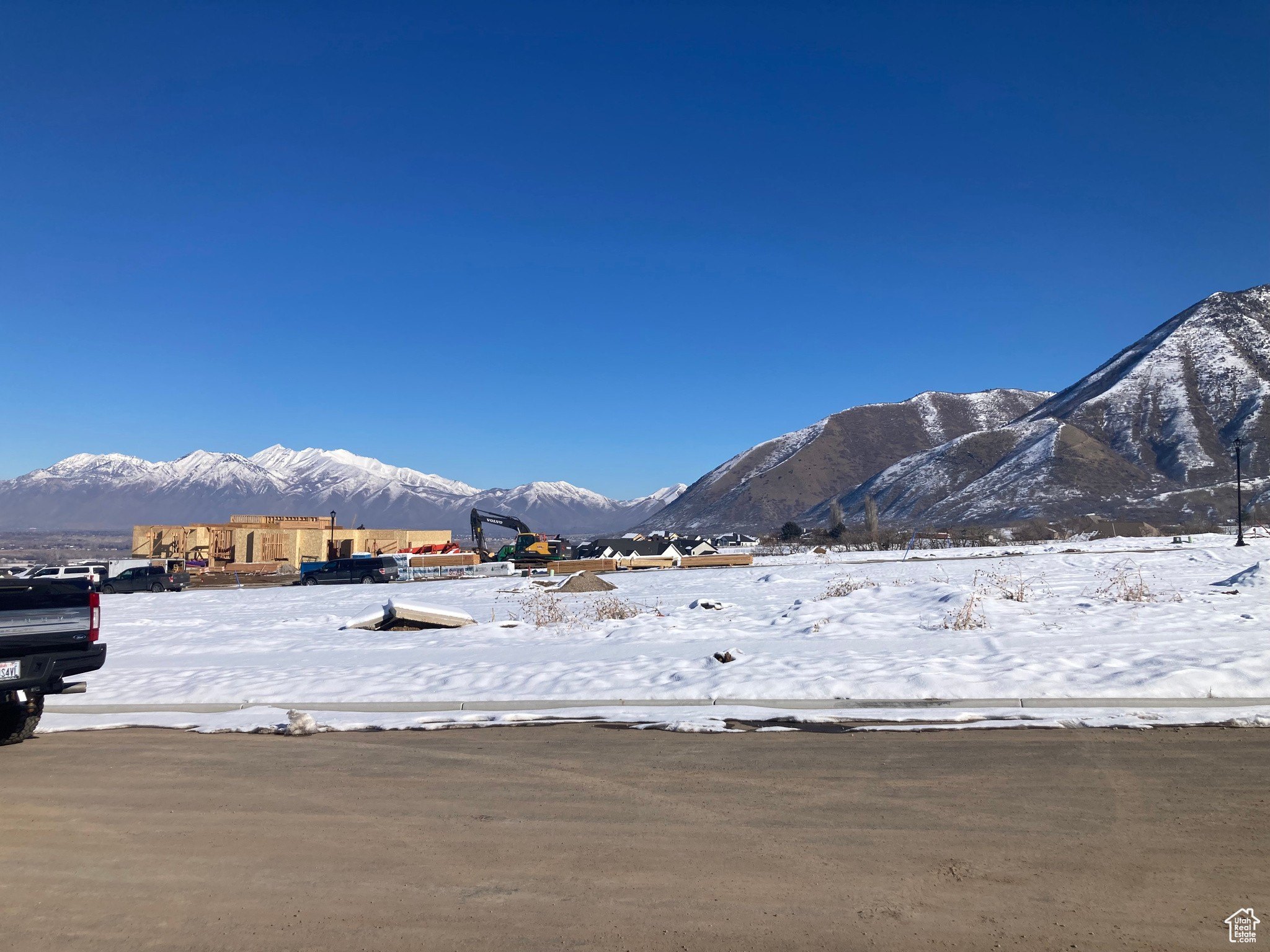 Residential Land with Mountain Views