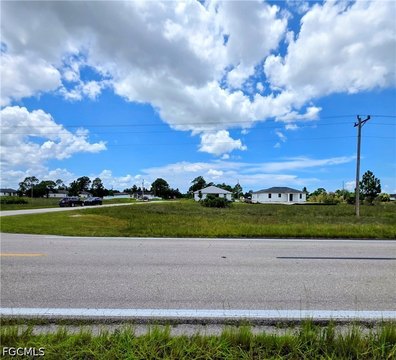 LAND - Lehigh Acres, FL