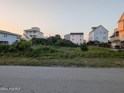 LAND - Surf City, NC