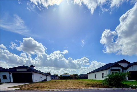 LAND - Edinburg, TX
