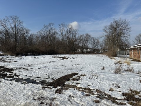 Commercial Land Parcel in B-1