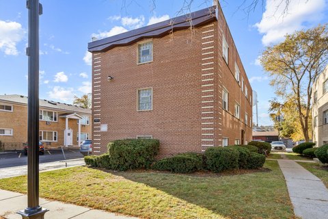 MULTI_FAMILY - Villa Park, IL