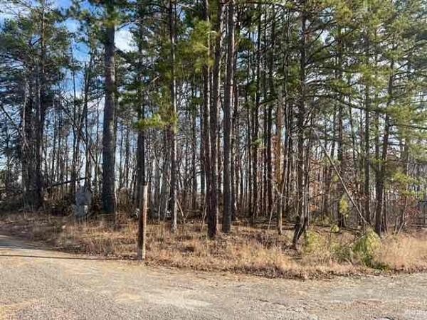 5 Acre Lot Near Amenities