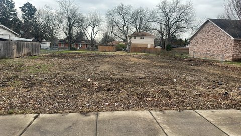 LAND - Richardson, TX