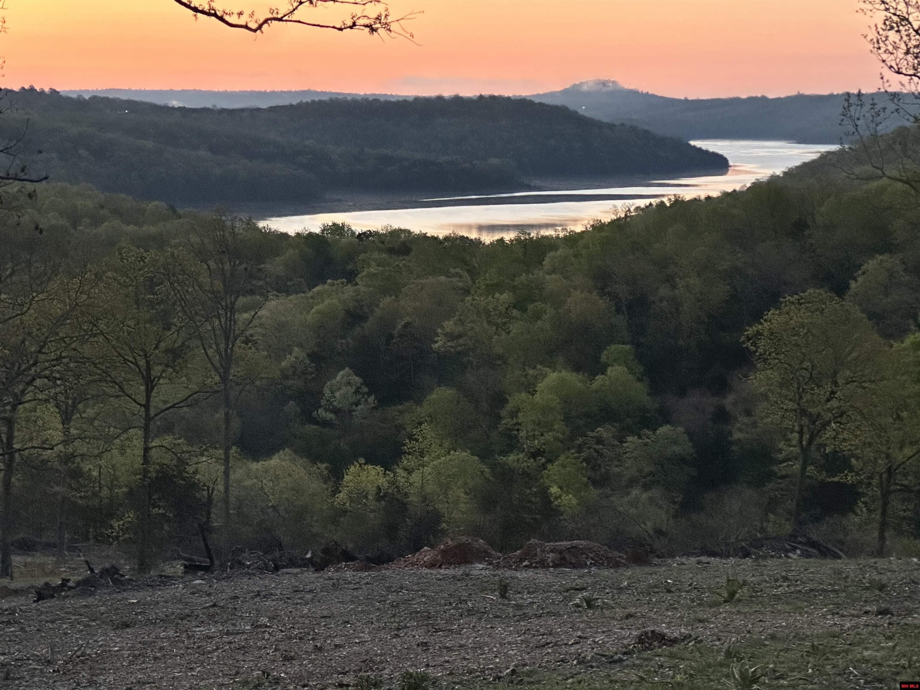 Land with Norfork Lake Views