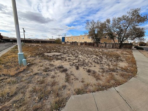 Land, Albuquerque, NM