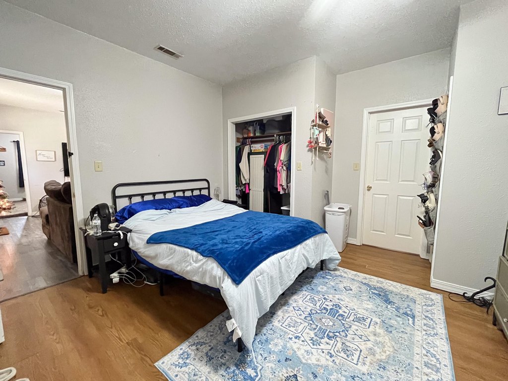 Picture 14