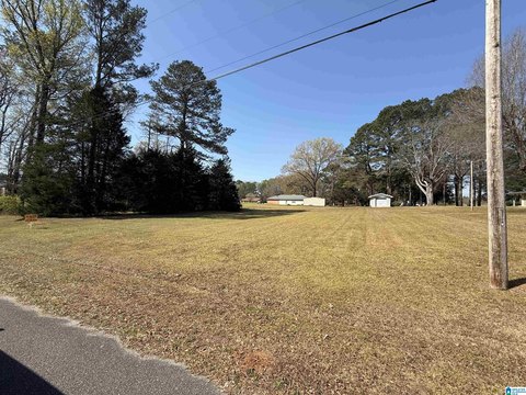 LAND - CENTREVILLE, AL