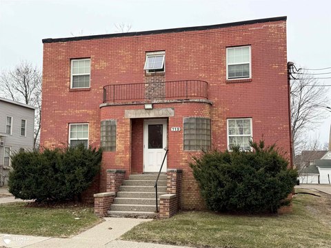 Multi-Family Apartment Building