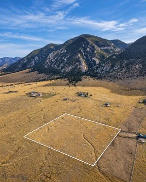 Land, Ennis, MT