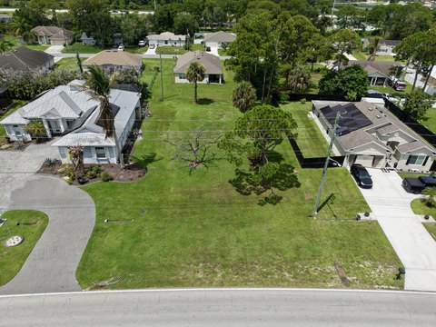 Land & Docks, Port St. Lucie, FL