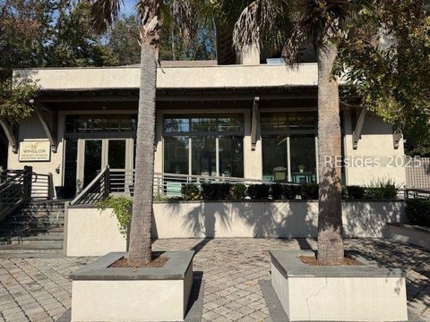 Showroom and Class A Office