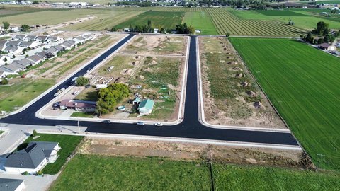Residential Building Lot in Community