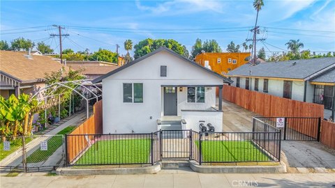 Remodeled Duplex in Central Los Angeles
