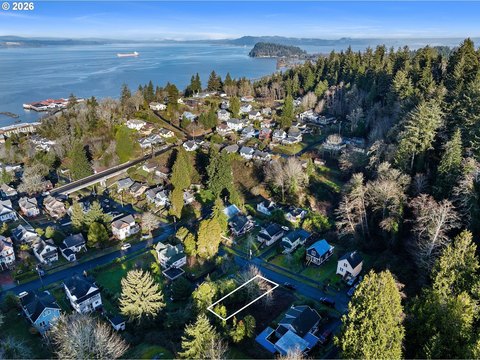 LAND - Astoria, OR