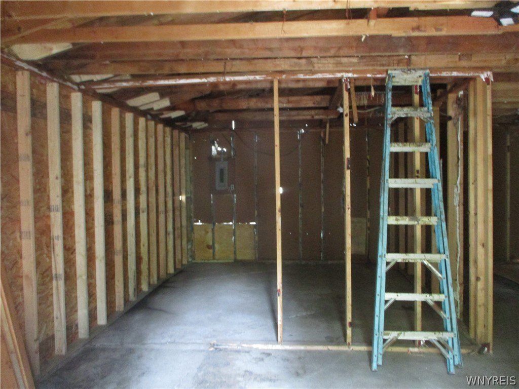 Picture 12