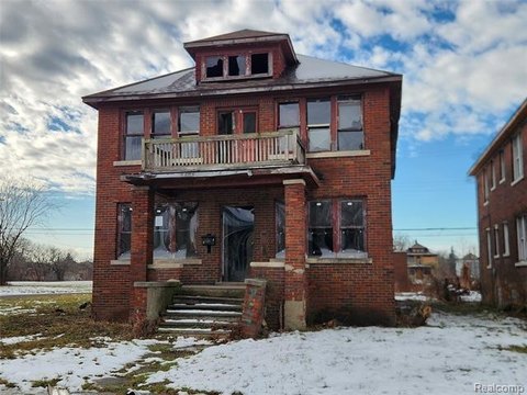 Detroit Brick Quadplex for Rehab