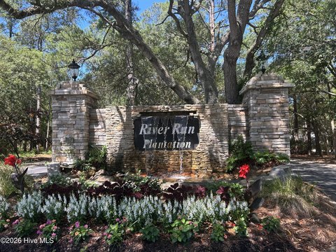 Gated Cul-de-Sac Residential Lot