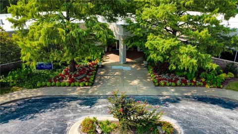 Office Space Near Walmart Campus