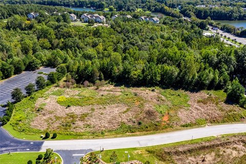 High-Traffic Commercial Land Available