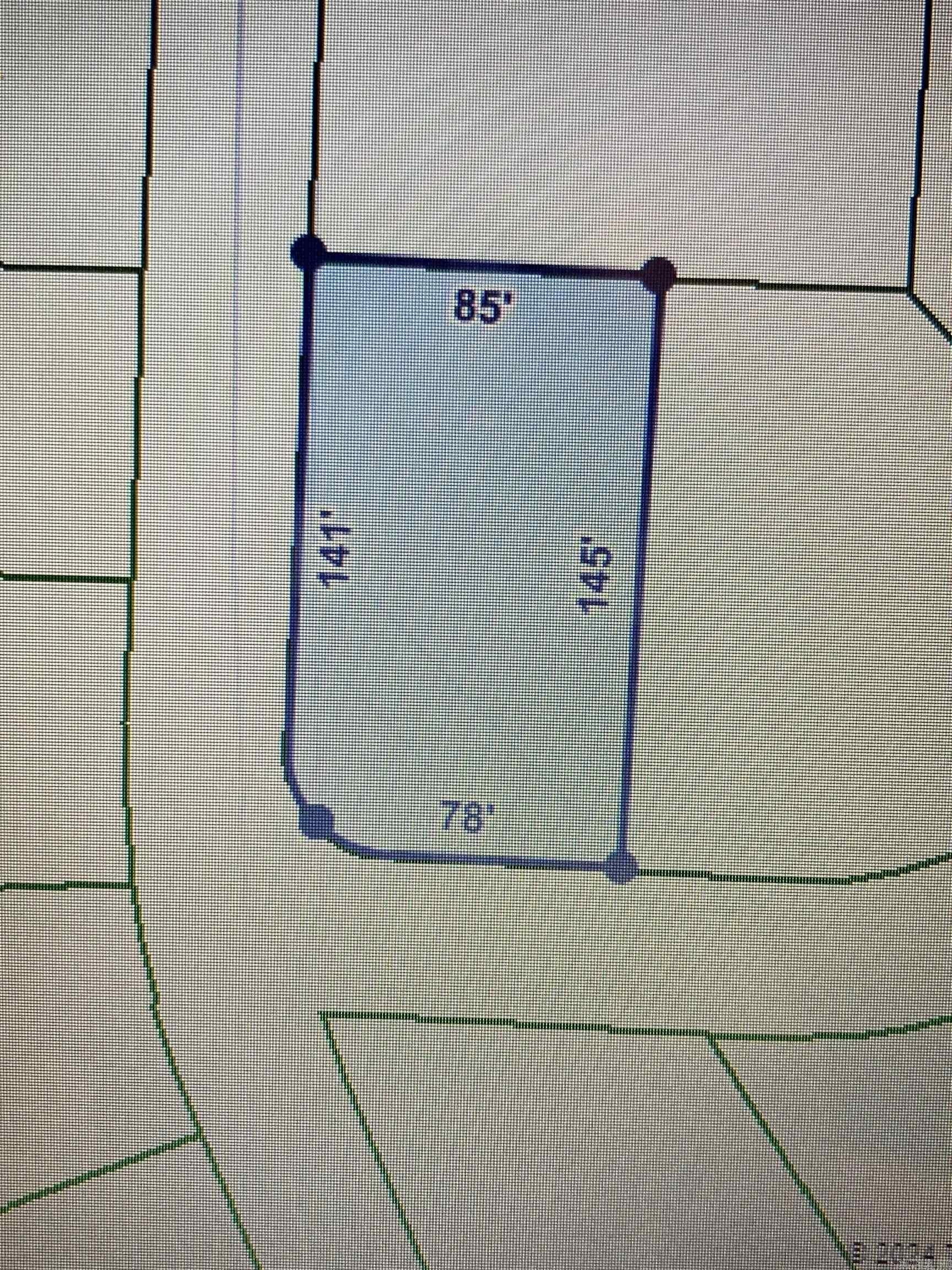Corner Lot in Fairfield Bay