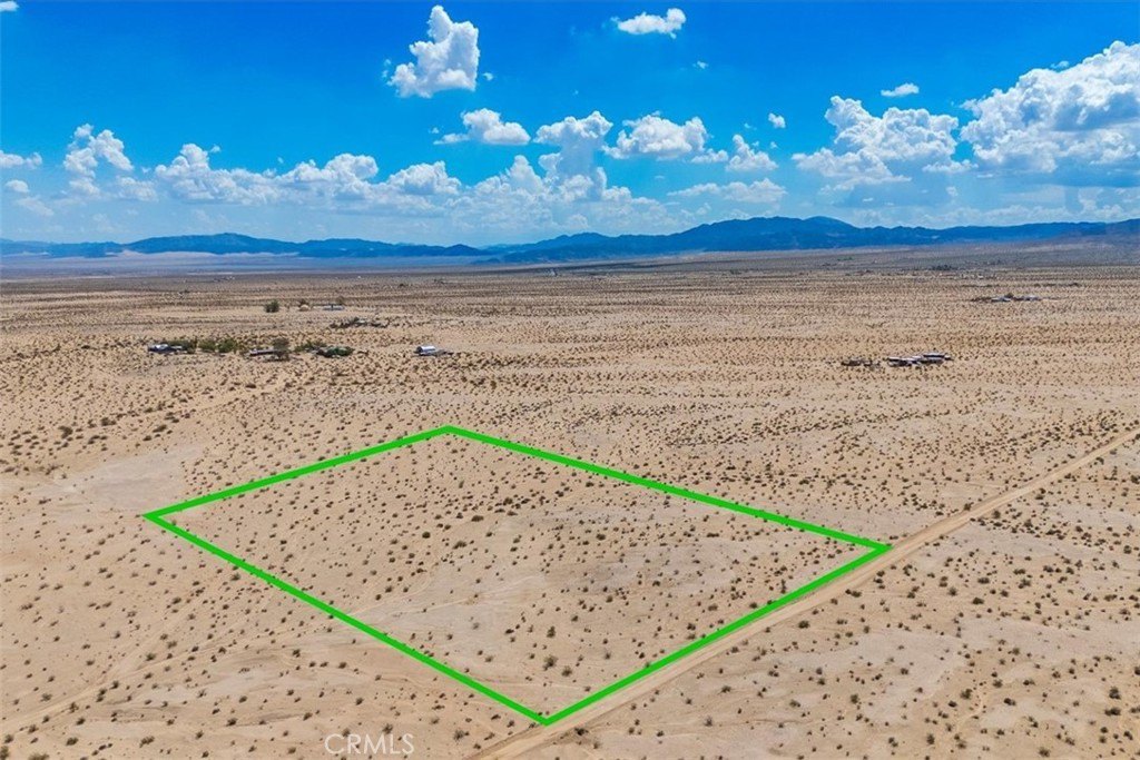 Wonder Valley Five Acre Land