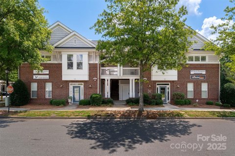 Commercial Condo in Davidson, NC