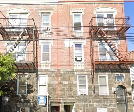 Three-Story Six-Unit Multifamily Building