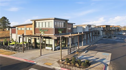 Retail Space in Springdale, AR